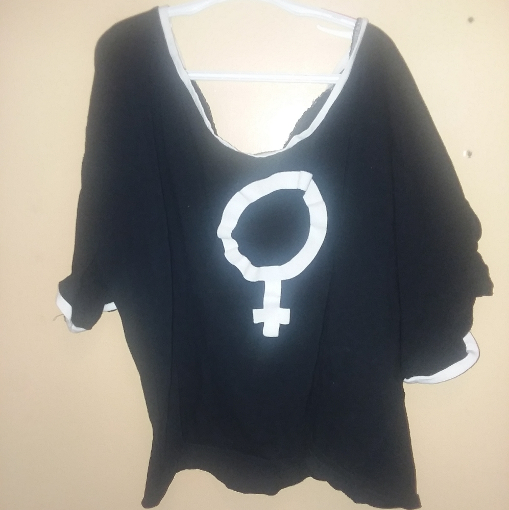 Girl power croptop